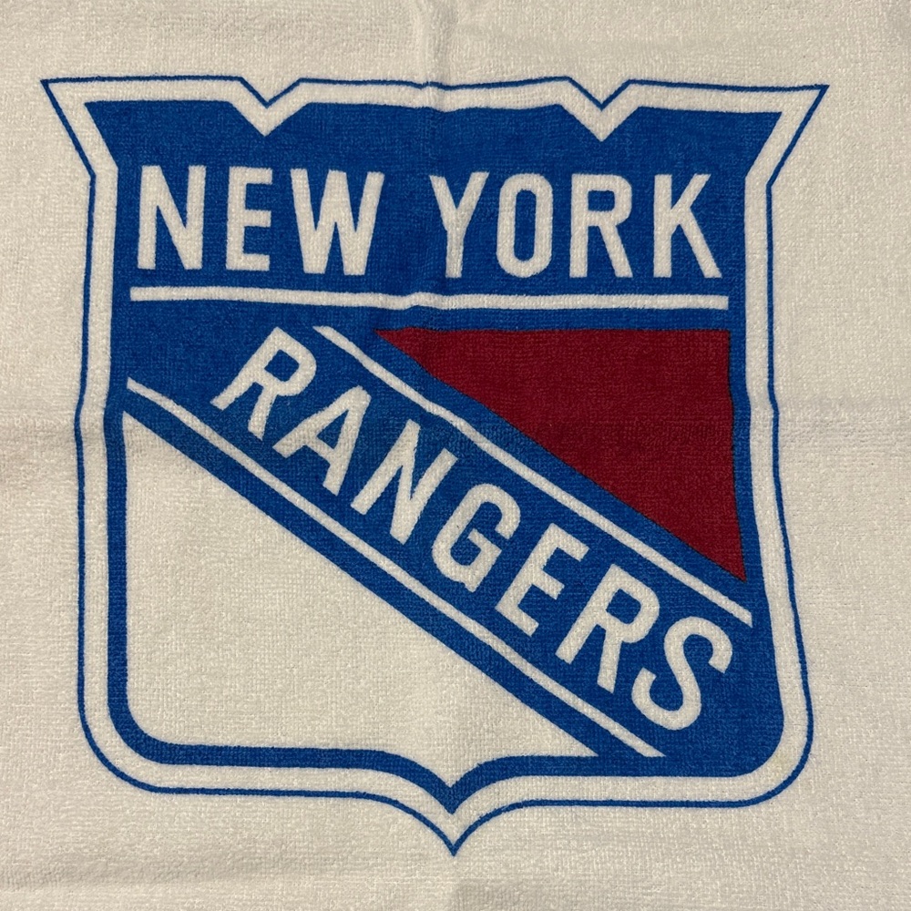 New York Rangers Golf Bag Towel with Logo - Picture 2 of 7